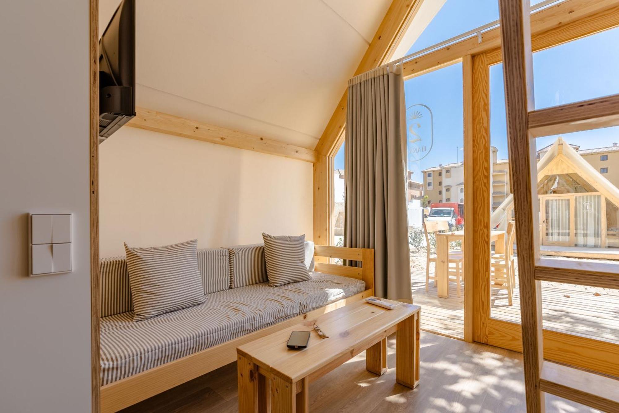 Costa Del Sol Glamping Village Fuengirola Exterior photo
